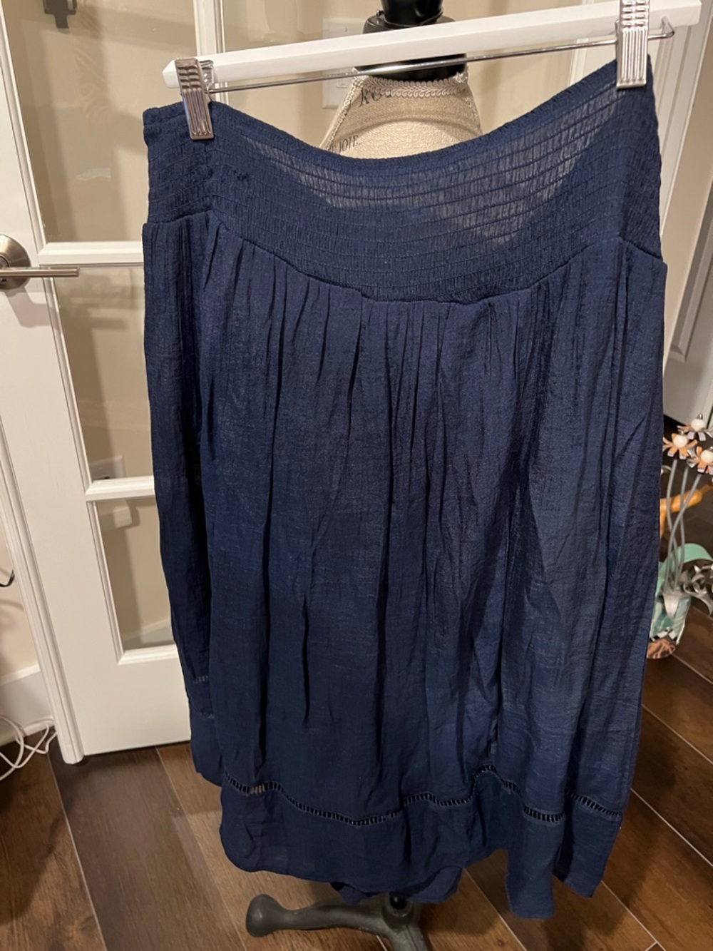 Women's Navy Smocked Waist Midi Skirt